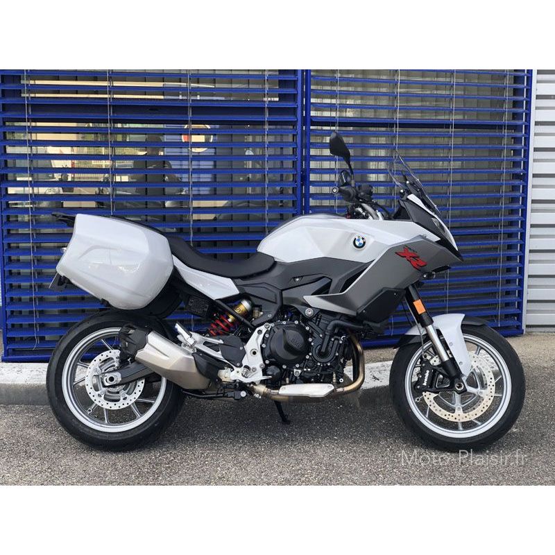 F900XR rental, BMW Motorcycle rental - Moto-Plaisir