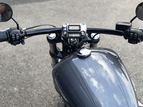 Harley Davidson Breakout 114 Motorradvermietung Frankreich